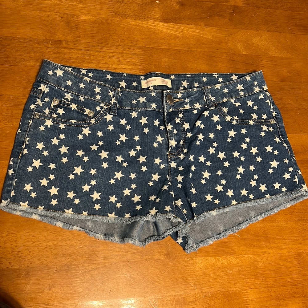 No Boundaries Raw Hem Star pattern low rise shorts